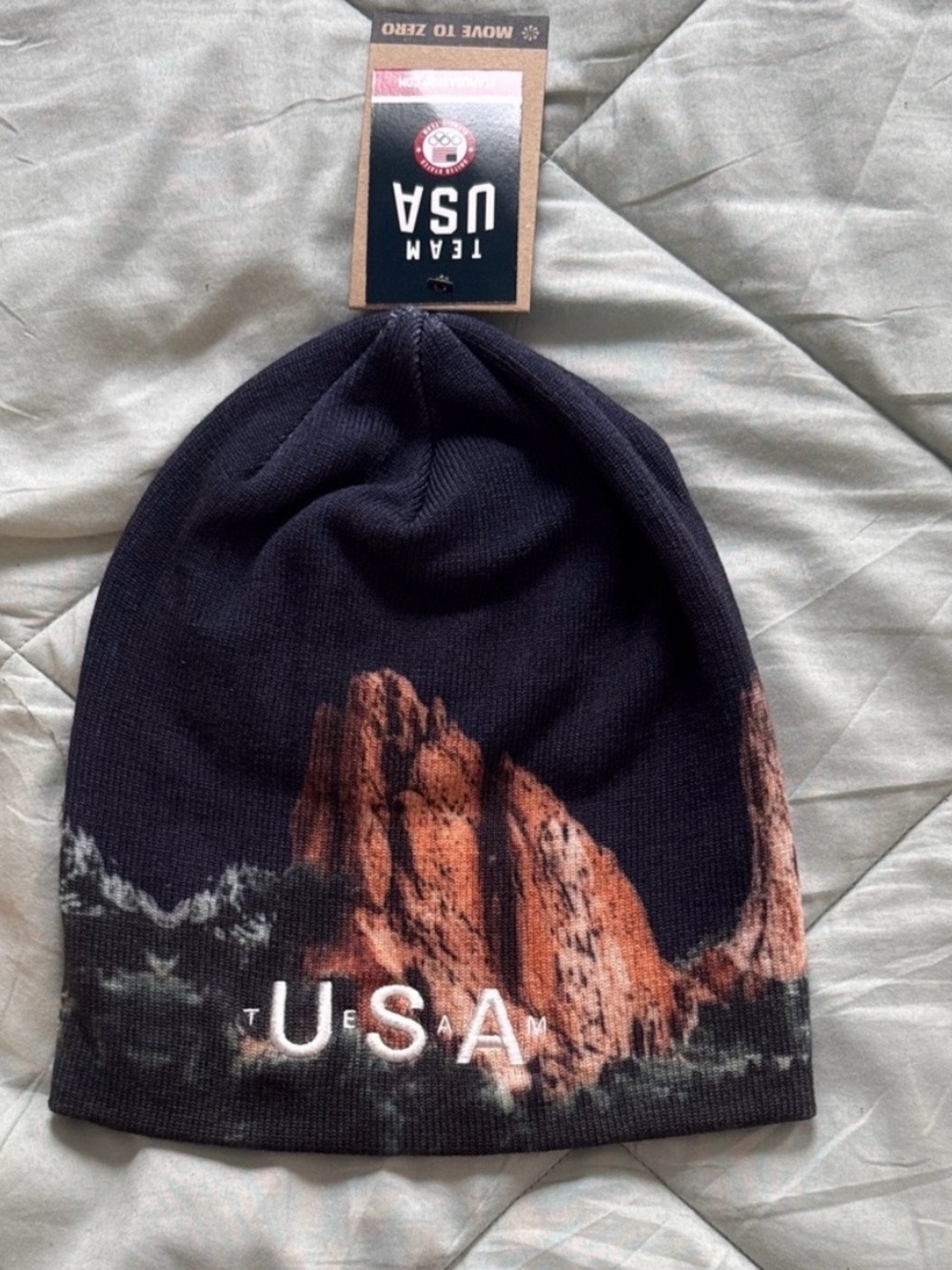 Nike ACG Team USA Beanie/Hat Garden of the Gods